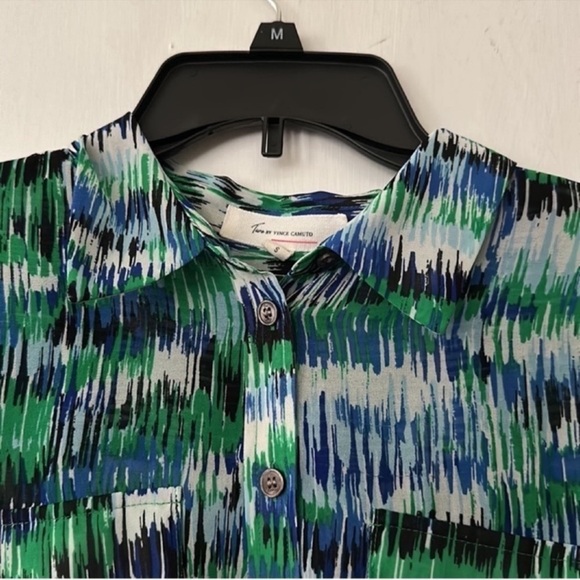 Two by Vince Camuto Artsy Boho Lightweight Long Sleeve Button Down Top - Picture 5 of 6